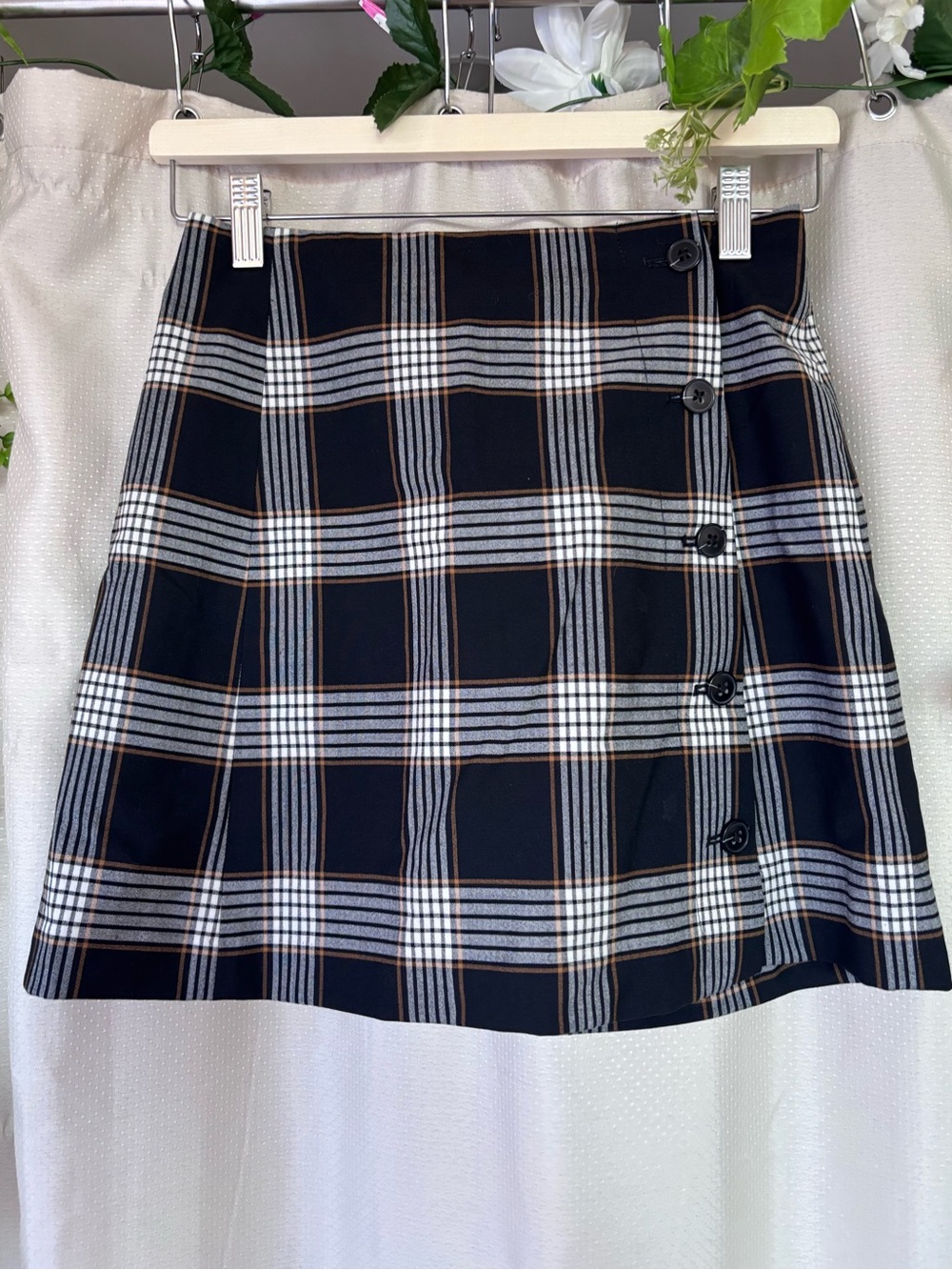 Sunday Best-Black, White, Brown Plaid Mini A-Line Skirt with Side Buttons-Size 2